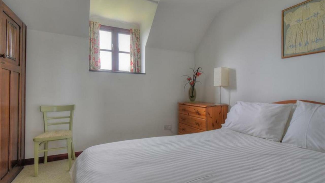 Rose Cottage Musbury Екстериор снимка